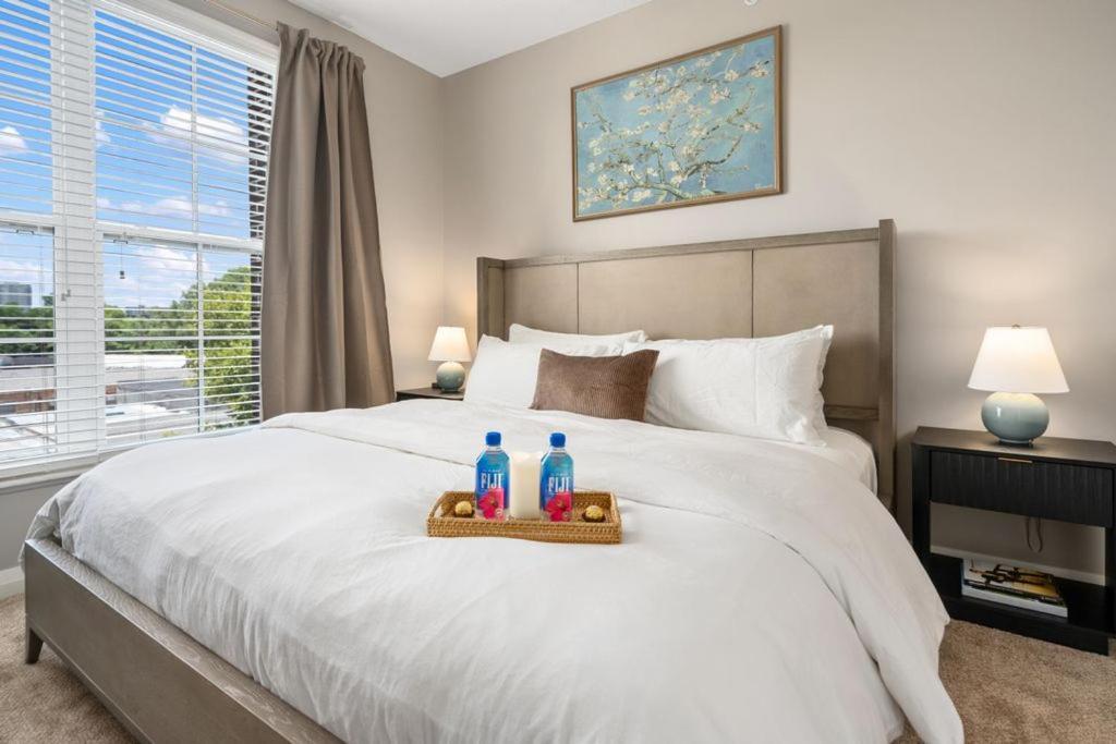 Luxury 1br Penthouse Elevator Free Parking! * Columbus